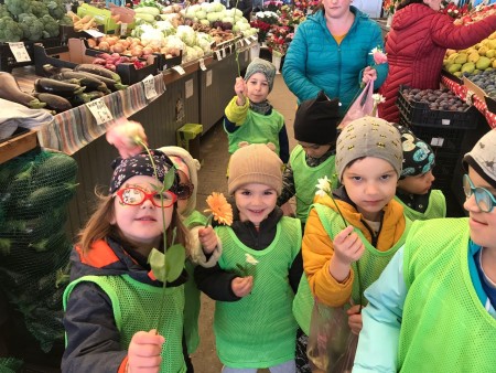 La Piata Fructe si Legume de sezon